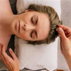 HOW TO USE ACUPUNCTURE FOR INSOMNIA RELIEF