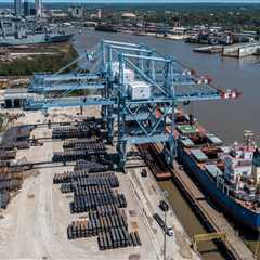The Impact of International Trade on the Economy of Mobile County, Alabama: An Expert's Perspective