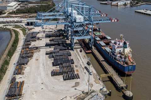 The Economic Powerhouse of Mobile County, Alabama: A Look at the Manufacturing Industry