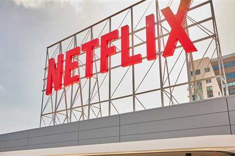 Netflix Stock: Should You Buy After the 10-for-1 Split?
