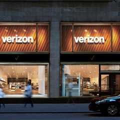 Invest $10,000 in Verizon Communications: 10-Year Returns