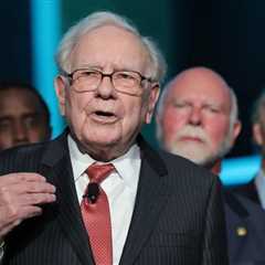 Smart Money Tips from Warren Buffett for Everyone