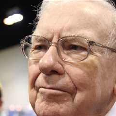 Warren Buffett Sells 75% of Apple Stake for New Investment